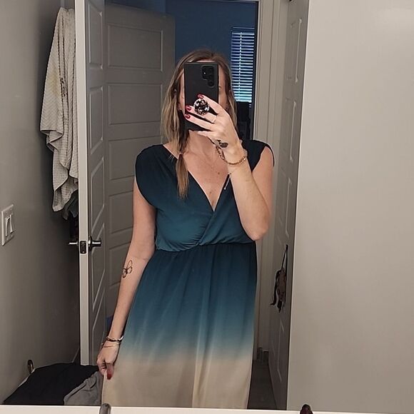 Sheer Maxi Dress with Lining - Picture 3 of 4